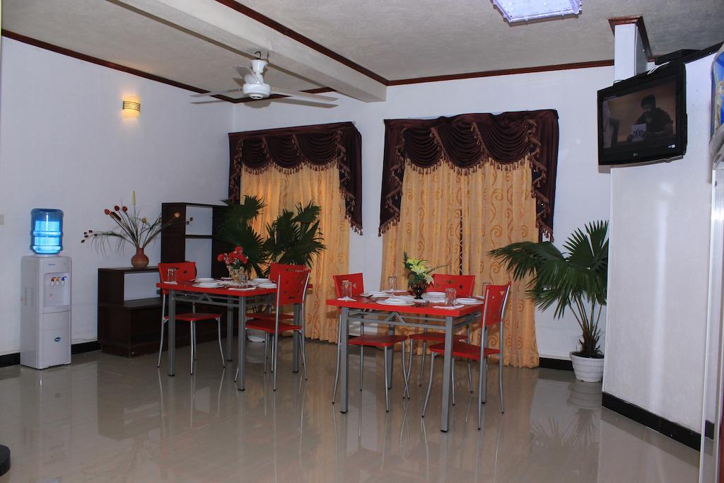 Guest Ryan Hotel Katunayaka Buitenkant foto